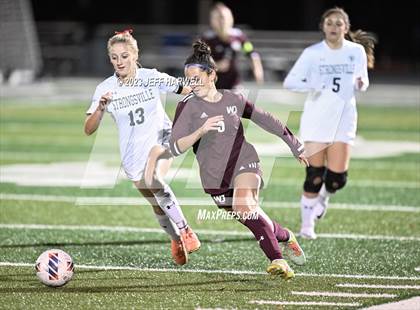 Thumbnail 1 in Strongsville vs. Walsh Jesuit (OHSAA D1 State Semifinal) photogallery.