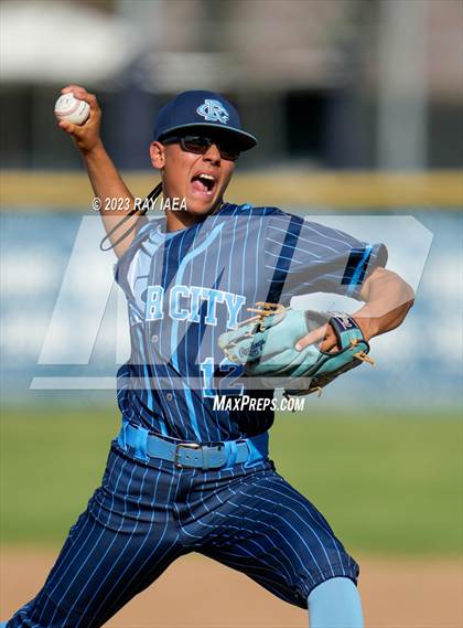 Thumbnail 2 in River City @ Elk Grove (CIF SJS D1 Playoff) photogallery.