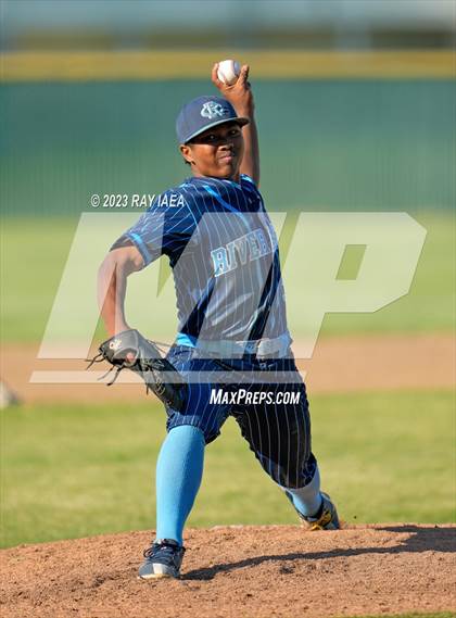 Thumbnail 2 in River City @ Elk Grove (CIF SJS D1 Playoff) photogallery.
