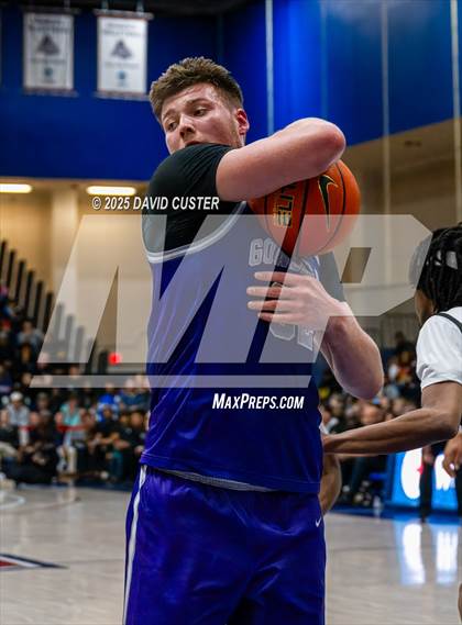 Thumbnail 3 in Gonzaga @ Paul VI (WCAC Final) photogallery.