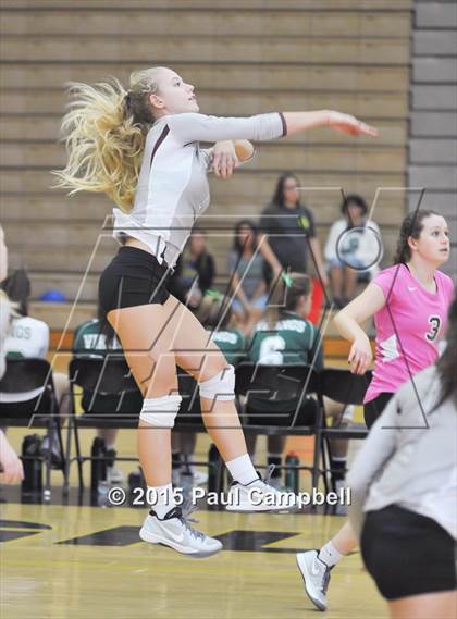 Thumbnail 1 in Corona del Sol vs Hamilton (Gilbert Invitational) photogallery.