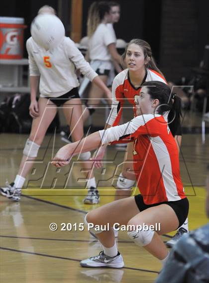 Thumbnail 3 in Corona del Sol vs Hamilton (Gilbert Invitational) photogallery.