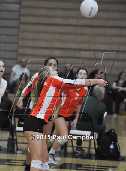 Thumbnail 2 in Corona del Sol vs Hamilton (Gilbert Invitational) photogallery.
