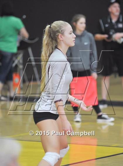 Thumbnail 1 in Corona del Sol vs Hamilton (Gilbert Invitational) photogallery.