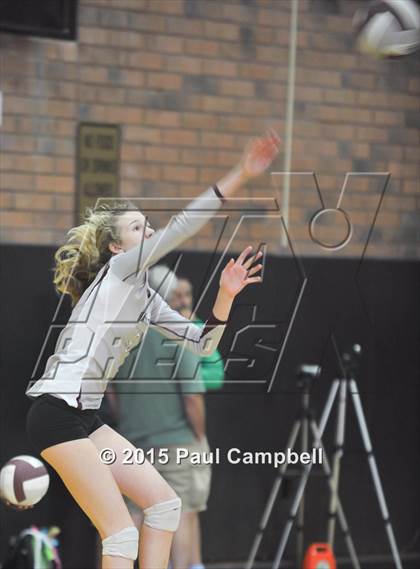 Thumbnail 1 in Corona del Sol vs Hamilton (Gilbert Invitational) photogallery.