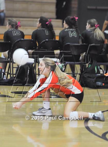 Thumbnail 2 in Corona del Sol vs Hamilton (Gilbert Invitational) photogallery.