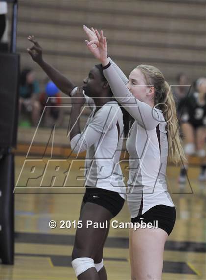 Thumbnail 1 in Corona del Sol vs Hamilton (Gilbert Invitational) photogallery.