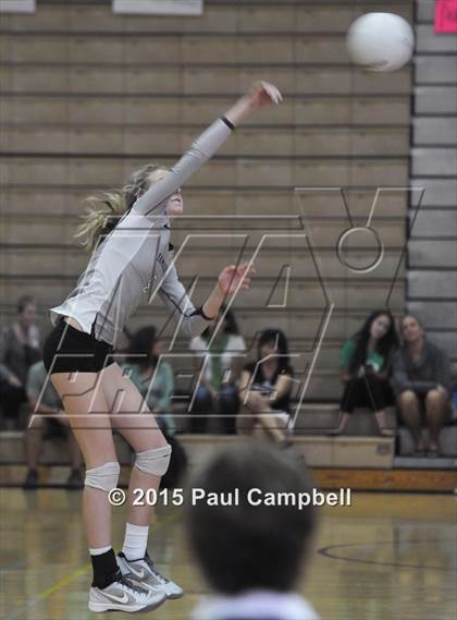 Thumbnail 2 in Corona del Sol vs Hamilton (Gilbert Invitational) photogallery.
