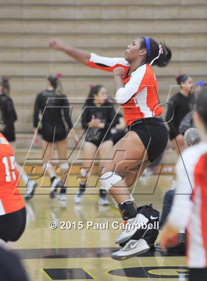 Thumbnail 1 in Corona del Sol vs Hamilton (Gilbert Invitational) photogallery.