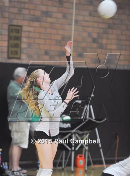 Thumbnail 2 in Corona del Sol vs Hamilton (Gilbert Invitational) photogallery.