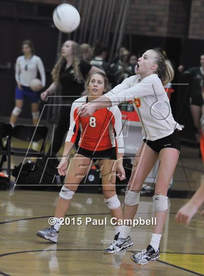 Thumbnail 3 in Corona del Sol vs Hamilton (Gilbert Invitational) photogallery.