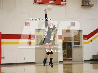 Thumbnail 3 in Oakdale vs. Sierra photogallery.