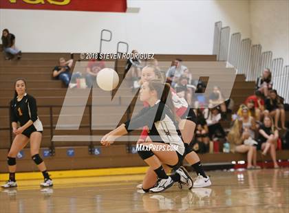 Thumbnail 1 in Oakdale vs. Sierra photogallery.