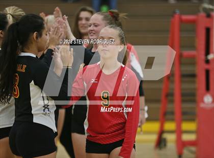 Thumbnail 1 in Oakdale vs. Sierra photogallery.