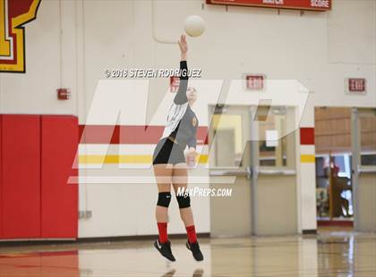 Thumbnail 2 in Oakdale vs. Sierra photogallery.