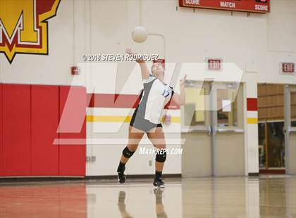 Thumbnail 3 in Oakdale vs. Sierra photogallery.