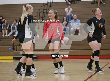 Thumbnail 2 in Oakdale vs. Sierra photogallery.