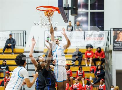Thumbnail 1 in Chattahoochee vs. Seckinger (GHSA 5A Regional Playoff) photogallery.