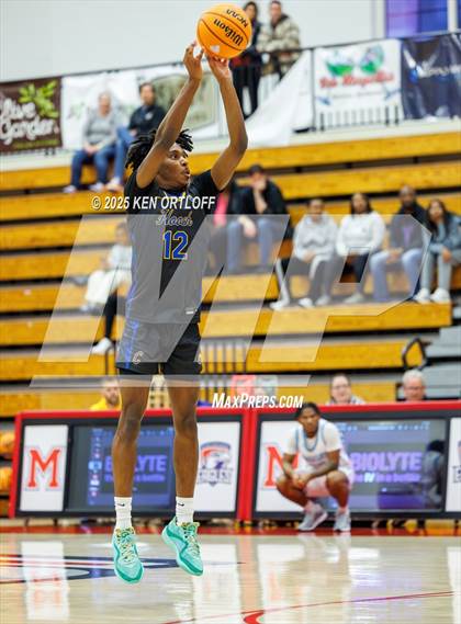 Thumbnail 3 in Chattahoochee vs. Seckinger (GHSA 5A Regional Playoff) photogallery.