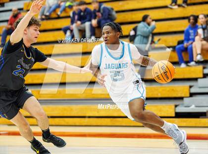 Thumbnail 2 in Chattahoochee vs. Seckinger (GHSA 5A Regional Playoff) photogallery.