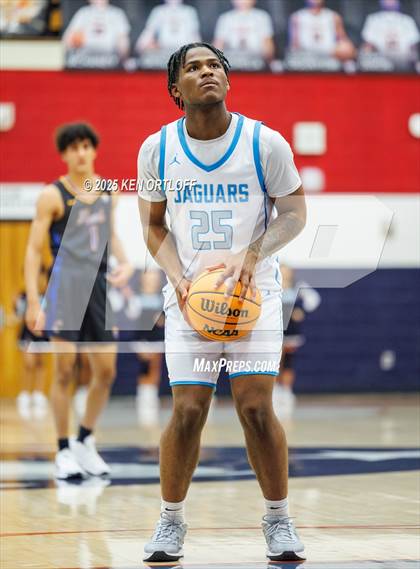 Thumbnail 3 in Chattahoochee vs. Seckinger (GHSA 5A Regional Playoff) photogallery.