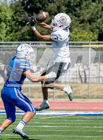Thumbnail 2 in Capital Christian @ Rocklin photogallery.