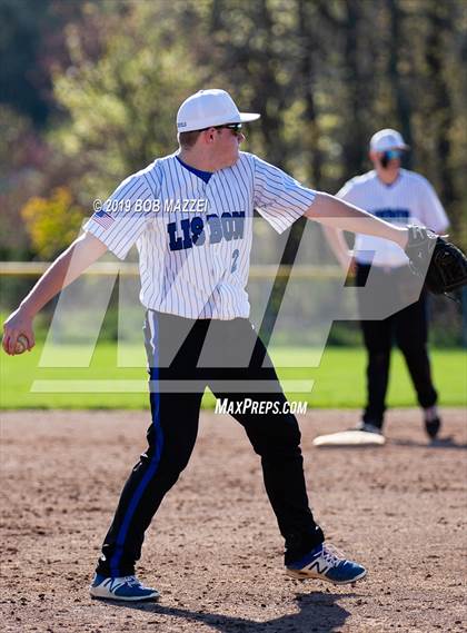 Thumbnail 2 in Leetonia vs. David Anderson photogallery.