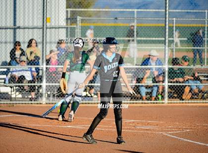 Thumbnail 2 in Tanque Verde @ Mica Mountain photogallery.