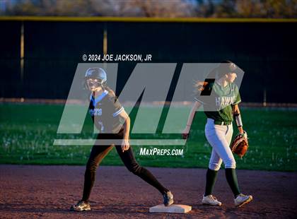 Thumbnail 1 in Tanque Verde @ Mica Mountain photogallery.