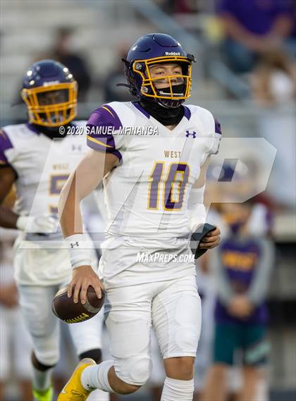 Thumbnail 2 in Bellevue West @ Millard South photogallery.