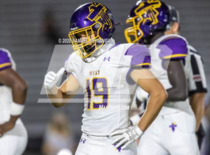 Thumbnail 2 in Bellevue West @ Millard South photogallery.