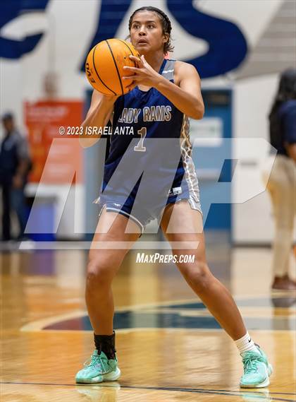 Thumbnail 3 in Purnell Swett @ Hillside(NCHSAA 4A Round 3) photogallery.