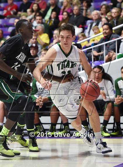Thumbnail 2 in Kearns vs. Olympus (UHSAA 4A Semifinal) photogallery.
