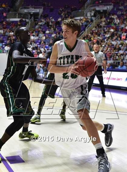 Thumbnail 1 in Kearns vs. Olympus (UHSAA 4A Semifinal) photogallery.