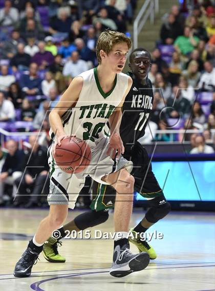 Thumbnail 3 in Kearns vs. Olympus (UHSAA 4A Semifinal) photogallery.