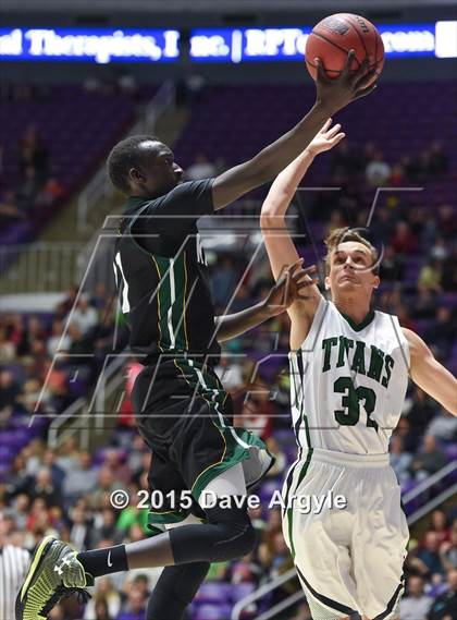 Thumbnail 2 in Kearns vs. Olympus (UHSAA 4A Semifinal) photogallery.