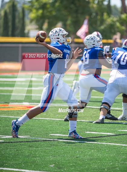 Thumbnail 1 in Pittsburg vs. Liberty (Honor Bowl) photogallery.