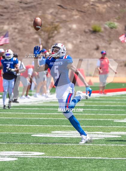 Thumbnail 1 in Pittsburg vs. Liberty (Honor Bowl) photogallery.