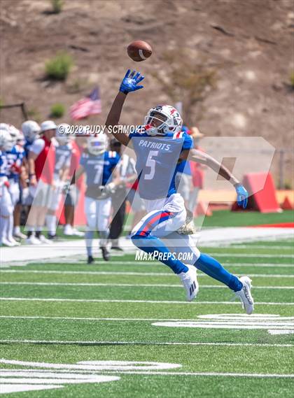 Thumbnail 3 in Pittsburg vs. Liberty (Honor Bowl) photogallery.