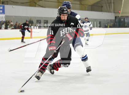 Thumbnail 1 in Wyoming Seminary College Prep @ Hun photogallery.