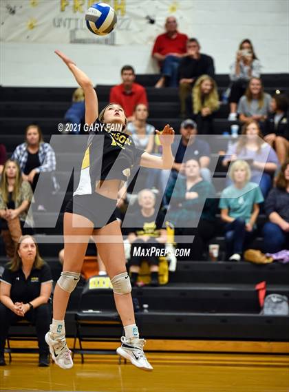 Thumbnail 3 in Red Bank vs Hixson photogallery.