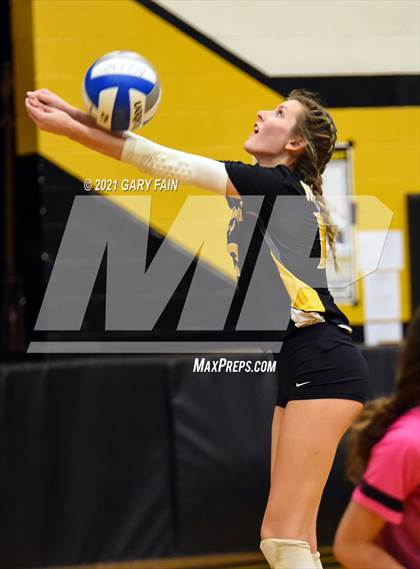 Thumbnail 1 in Red Bank vs Hixson photogallery.