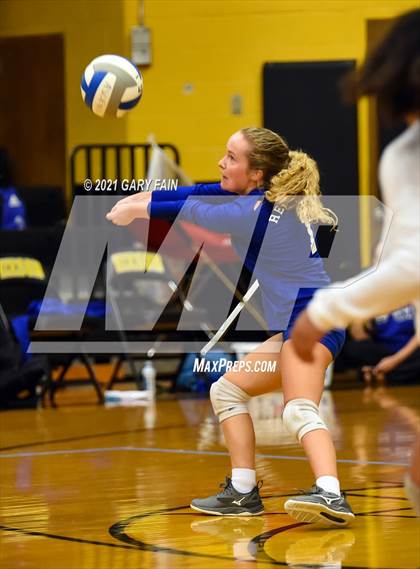 Thumbnail 1 in Red Bank vs Hixson photogallery.