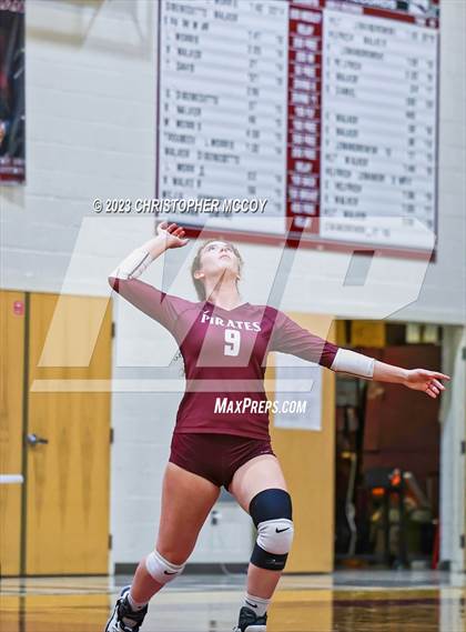 Thumbnail 2 in Bonita Springs @ Braden River (FHSAA 5A Region 3 Quarterfinal) photogallery.