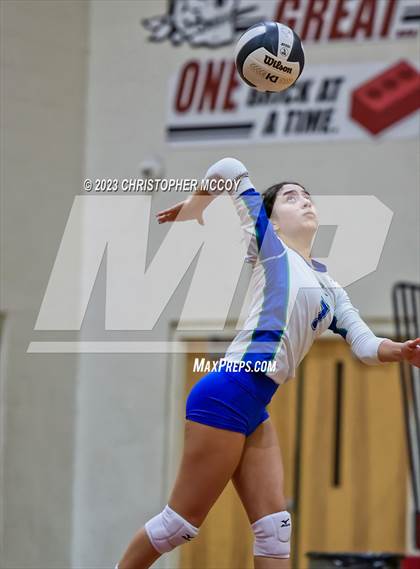Thumbnail 3 in Bonita Springs @ Braden River (FHSAA 5A Region 3 Quarterfinal) photogallery.