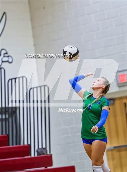 Thumbnail 3 in Bonita Springs @ Braden River (FHSAA 5A Region 3 Quarterfinal) photogallery.