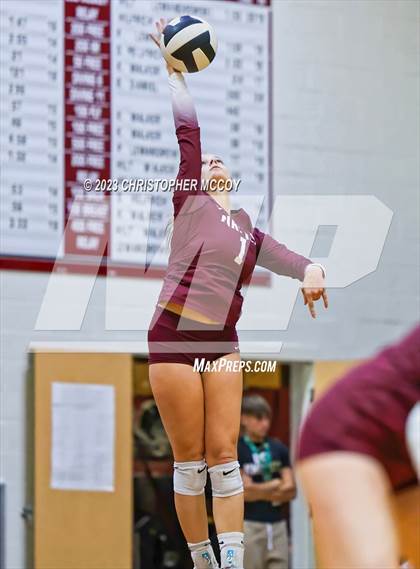 Thumbnail 3 in Bonita Springs @ Braden River (FHSAA 5A Region 3 Quarterfinal) photogallery.