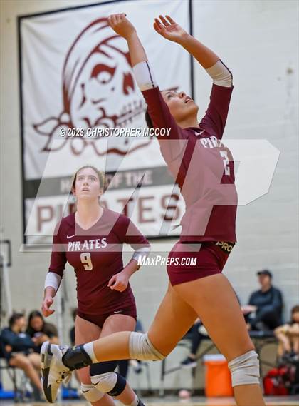 Thumbnail 1 in Bonita Springs @ Braden River (FHSAA 5A Region 3 Quarterfinal) photogallery.
