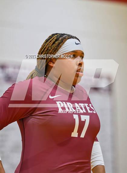 Thumbnail 2 in Bonita Springs @ Braden River (FHSAA 5A Region 3 Quarterfinal) photogallery.