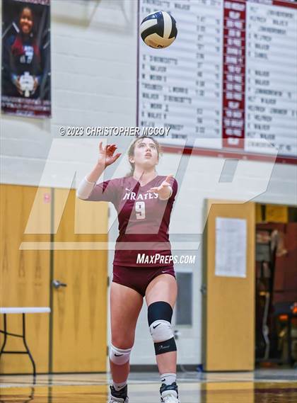 Thumbnail 1 in Bonita Springs @ Braden River (FHSAA 5A Region 3 Quarterfinal) photogallery.